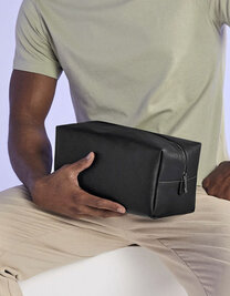 Boutique Toiletry/ Accessory Case