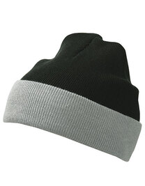 Knitted Cap (Hover)